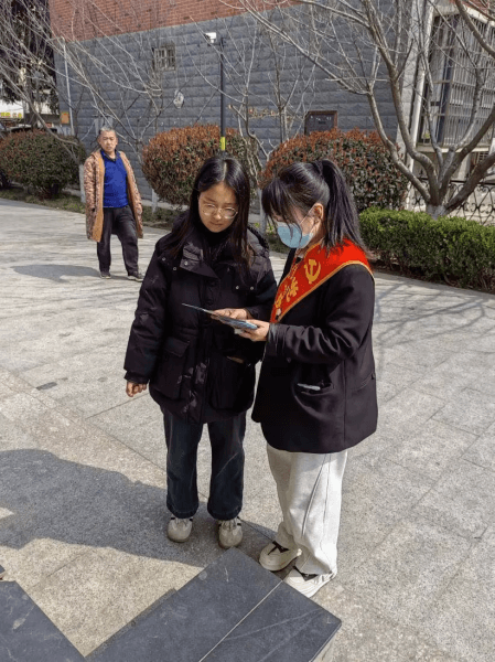 华安保险周口中心支公司开展“金融为民”暖心工程反洗钱宣传活动