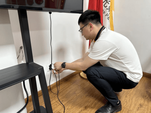 阳光财险周口中支组织开展“五一” 假期安全培训及安全检查